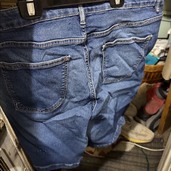 Weekend shorts - Picture 3 of 5